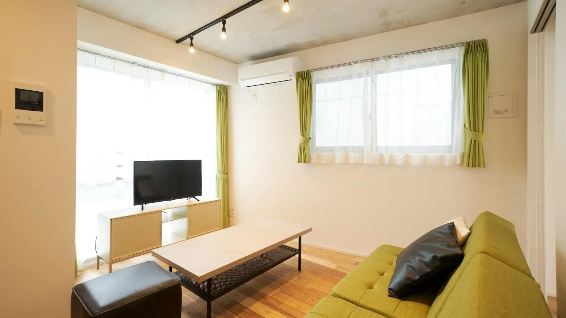 Apartment Frontier Comfort Kita-Ikebukuro - Vacation Stay 17235 Tokyo